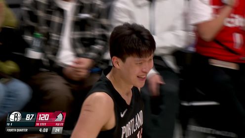 [杨瀚森2+1]不惧双人夹击！杨瀚森篮下转身抛投2+1打成